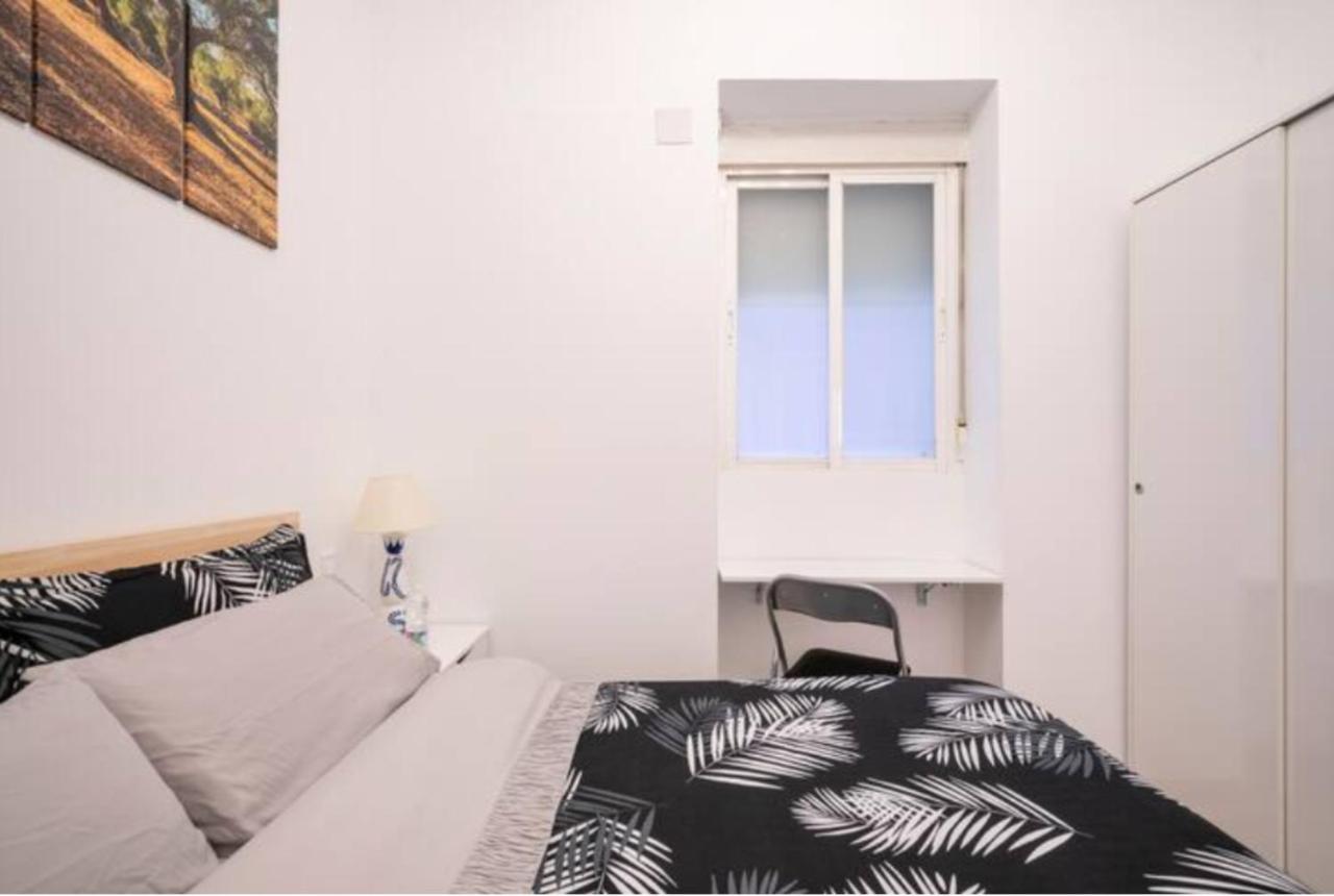 Bedroom Madrid City Center Buitenkant foto